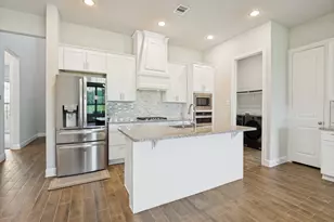 15946 Talamore Ln, Frisco, TX 75035 - Photo 9
