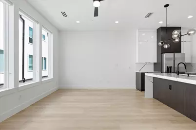 2015 California Drive #105, Dallas, TX 75204 - Photo 11
