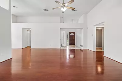 519 Kessler Street, Grand Prairie, TX 75052 - Photo 7