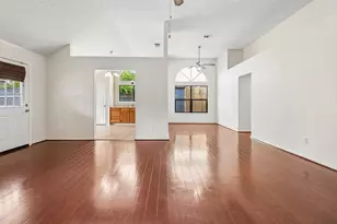519 Kessler St, Grand Prairie, TX 75052 - Photo 7
