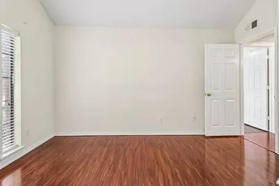 519 Kessler Street, Grand Prairie, TX 75052 - Photo 25