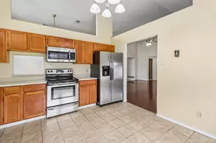 519 Kessler St, Grand Prairie, TX 75052 - Photo 17