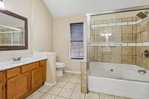 519 Kessler St, Grand Prairie, TX 75052 - Photo 31