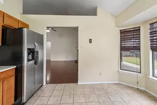 519 Kessler St, Grand Prairie, TX 75052 - Photo 17