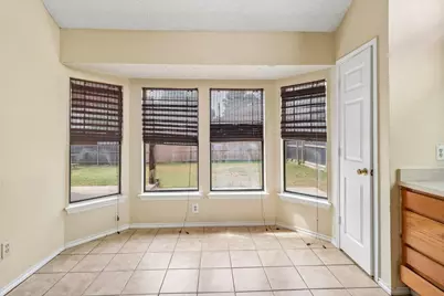 519 Kessler Street, Grand Prairie, TX 75052 - Photo 15