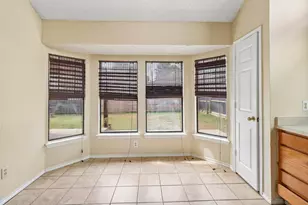 519 Kessler St, Grand Prairie, TX 75052 - Photo 15