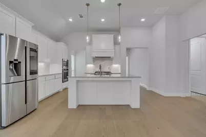 16128 Harris Hawk Street, Frisco, TX 75035 - Photo 9