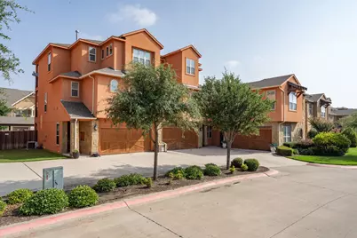 2640 Venice Drive #2, Grand Prairie, TX 75054 - Photo 3