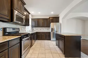 2640 Venice Dr, Grand Prairie, TX 75054 - Photo 19