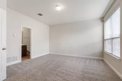2640 Venice Drive #2, Grand Prairie, TX 75054 - Photo 5