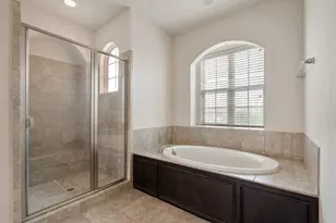 2640 Venice Dr, Grand Prairie, TX 75054 - Photo 31