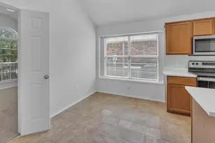 6216 Comfort Dr, Fort Worth, TX 76132 - Photo 5