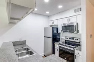 9524 Military Pkwy, Dallas, TX 75227 - Photo 21
