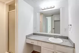 9524 Military Pkwy, Dallas, TX 75227 - Photo 11