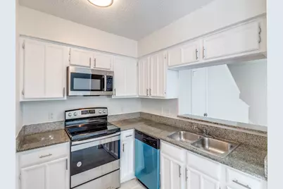9524 Military Parkway, Dallas, TX 75227 - Photo 15