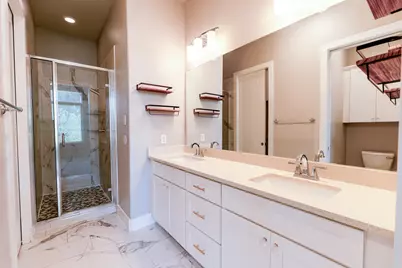 2514 Vintage Street, Farmers Branch, TX 75234 - Photo 23