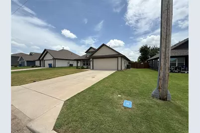 305 Sunnyside Drive, Trenton, TX 75490 - Photo 3