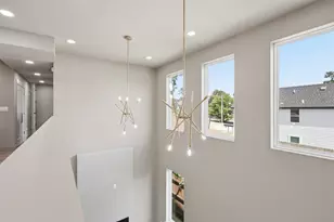 340 N Moore St, Dallas, TX 75203 - Photo 17