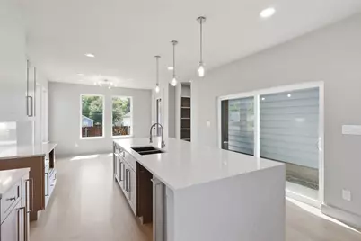 340 N Moore Street, Dallas, TX 75203 - Photo 9