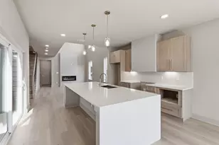 340 N Moore St, Dallas, TX 75203 - Photo 13