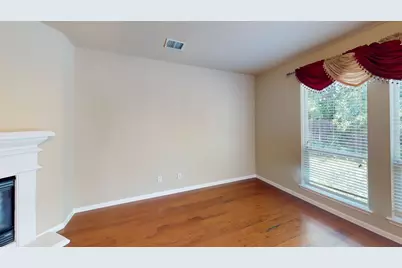 5836 Windy Meadow Lane, Grand Prairie, TX 75052 - Photo 7