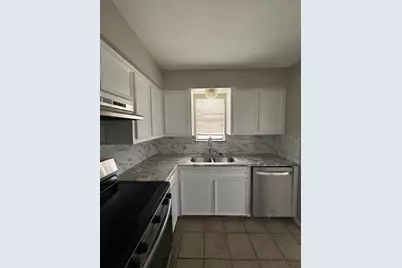 1144 Suburban Street #1146, Cedar Hill, TX 75104 - Photo 5