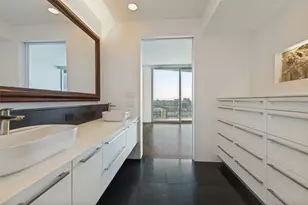 3130 N Harwood St, Dallas, TX 75201 - Photo 15