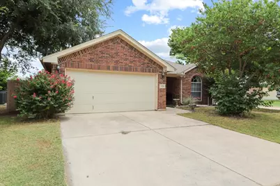 1220 Round Pen Run, Fort Worth, TX 76052 - Photo 3
