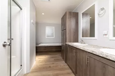 320 Valley Lake Court, Springtown, TX 76082 - Photo 21