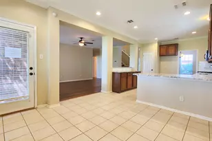 2105 Clubside Dr, Corinth, TX 76210 - Photo 11