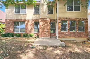 2105 Clubside Dr, Corinth, TX 76210 - Photo 33