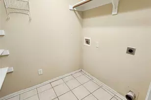 2105 Clubside Dr, Corinth, TX 76210 - Photo 17