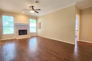 2105 Clubside Dr, Corinth, TX 76210 - Photo 7