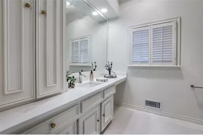 5865 Farquhar Lane, Dallas, TX 75209 - Photo 19