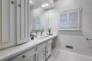 5865 Farquhar Ln, Dallas, TX 75209 - Photo 19