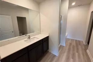 176 Banjo Trl, Newark, TX 76071 - Photo 17
