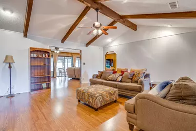 1405 Rockmoor Drive, Edgecliff Village, TX 76134 - Photo 7