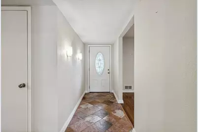 9611 Meadowhill Drive, Dallas, TX 75238 - Photo 3