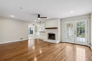9611 Meadowhill Dr, Dallas, TX 75238 - Photo 7