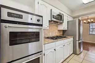 9611 Meadowhill Dr, Dallas, TX 75238 - Photo 9
