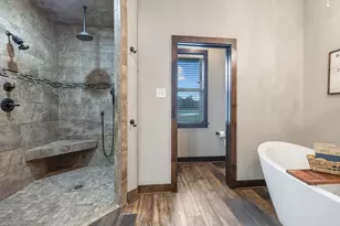1408 Pine Wilderness Dr, Queen City, TX 75572 - Photo 13
