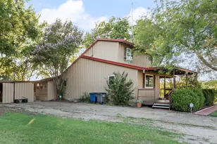 220 Crump Cir, Red Oak, TX 75154 - Photo 5