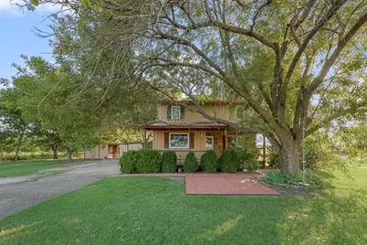 220 Crump Circle, Red Oak, TX 75154 - Photo 1