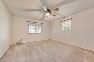 220 Crump Cir, Red Oak, TX 75154 - Photo 23