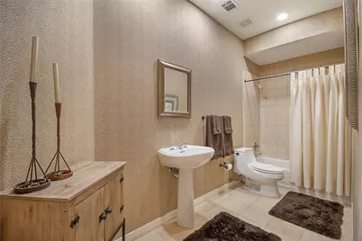 800 Shady Bend Court, Highland Village, TX 75077 - Photo 33