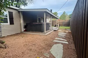 889 Quail Creek Cir, Pottsboro, TX 75076 - Photo 17