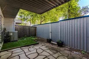 1429 Caddo St, Dallas, TX 75204 - Photo 21