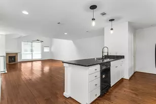 1429 Caddo St, Dallas, TX 75204 - Photo 9