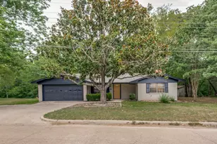 1311 Forrest Dr, Canton, TX 75103 - Photo 1