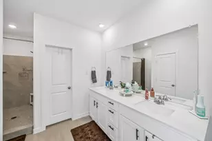 1801 Rubber Fig Ln, McKinney, TX 75071 - Photo 13